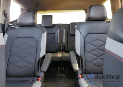 2024 Volkswagen Atlas Peak Edition Se z USA, uszkodzony, nr VIN 1V2CR2CA1RC539160